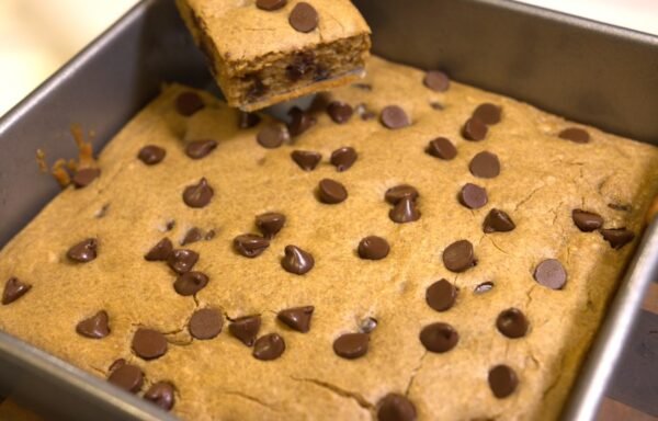 Chickpea Blondies