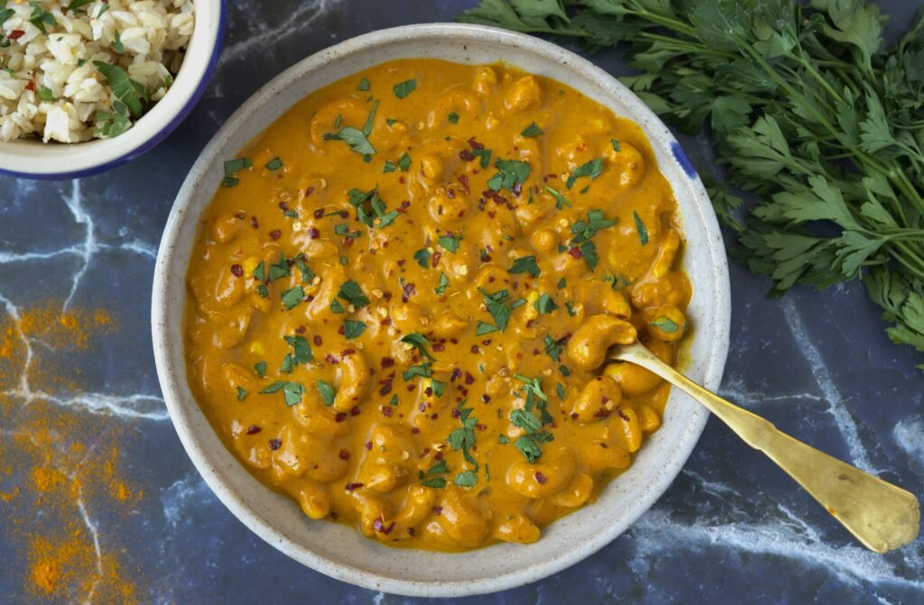 Easy Cashew Curry (An Anti-Inflammatory Dish!)